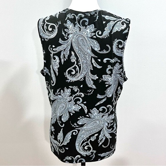 New York & Co black and light blue paisley top size XL - Picture 2 of 3